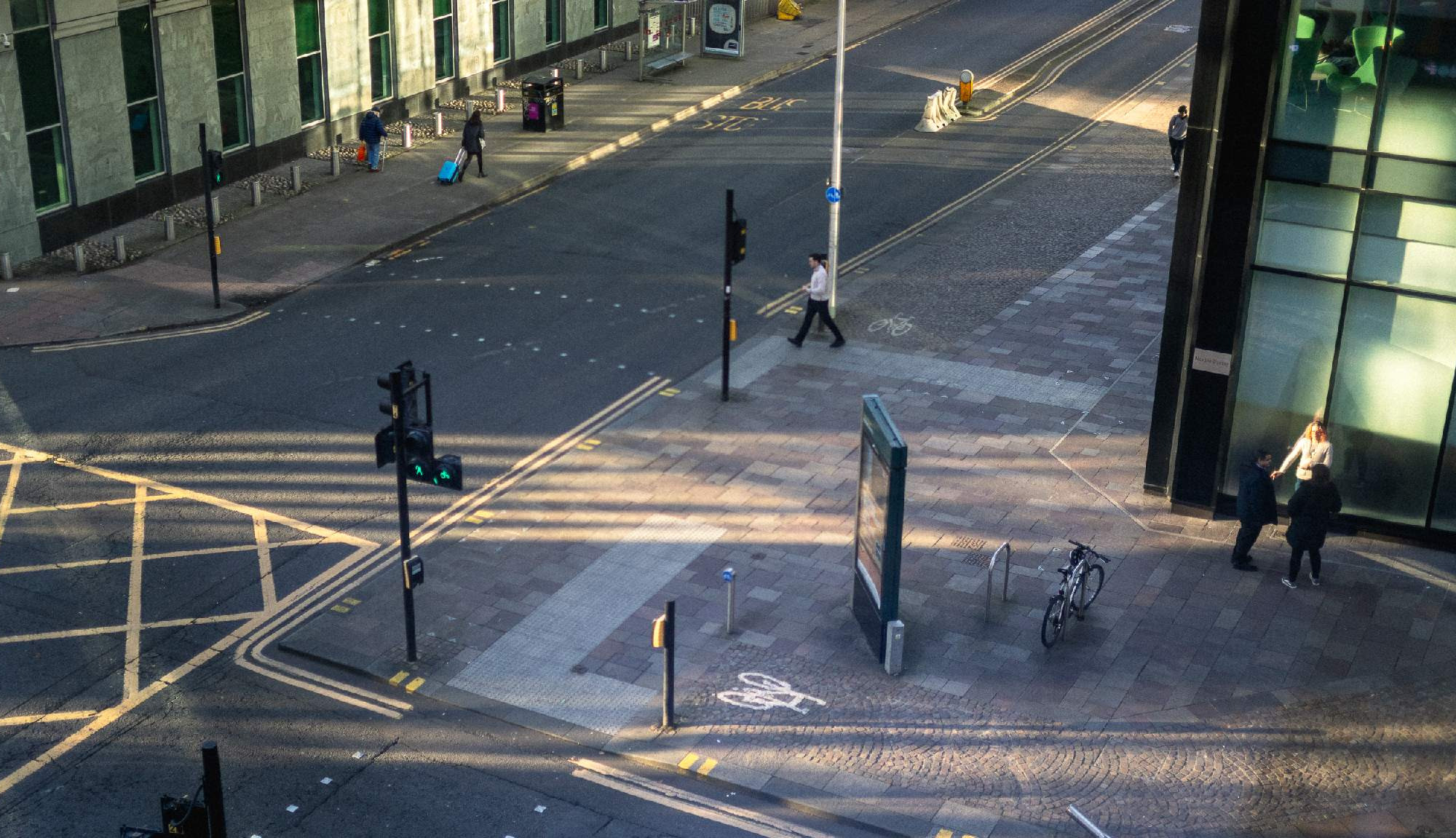Contours, Compositions and Cropping
